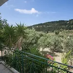 بيت للعطل Evaggelatos *