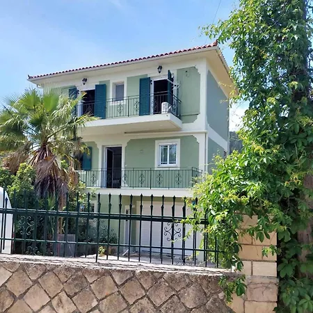 Evaggelatos ليكسوري