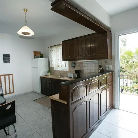 Evaggelatos * ليكسوري